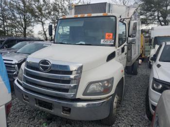  Salvage Hino 258 268