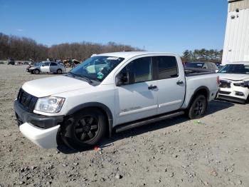  Salvage Nissan Titan