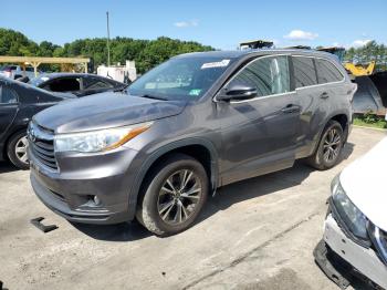  Salvage Toyota Highlander