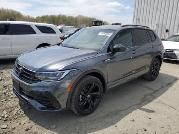  Salvage Volkswagen Tiguan