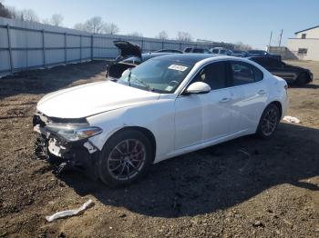  Salvage Alfa Romeo Giulia