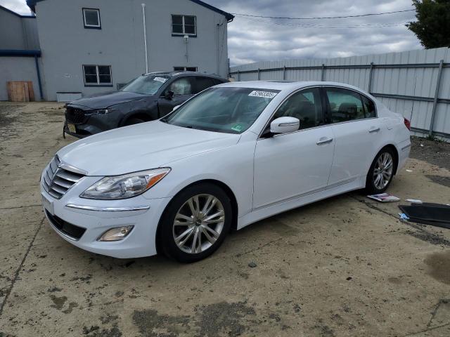  Salvage Hyundai Genesis