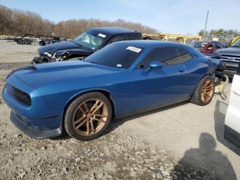  Salvage Dodge Challenger