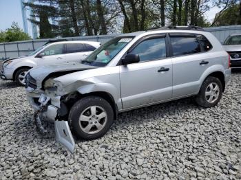  Salvage Hyundai TUCSON
