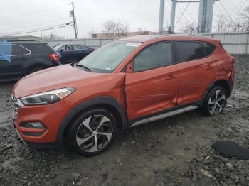  Salvage Hyundai TUCSON