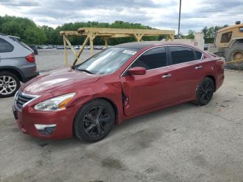  Salvage Nissan Altima
