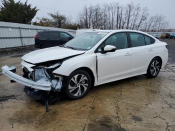 Salvage Subaru Legacy