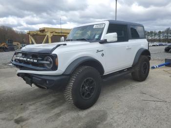  Salvage Ford Bronco