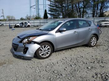  Salvage Mazda 3