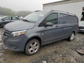  Salvage Mercedes-Benz Metris