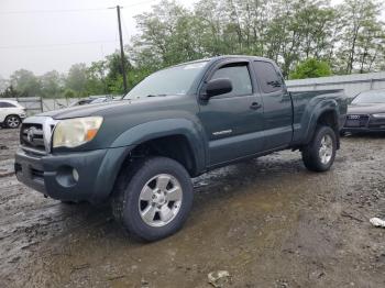  Salvage Toyota Tacoma