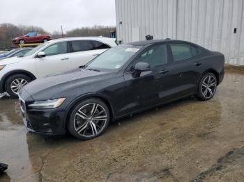  Salvage Volvo S60