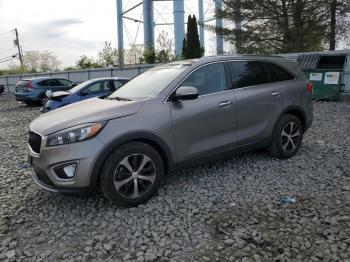  Salvage Kia Sorento