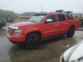  Salvage Chevrolet Avalanche