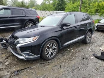  Salvage Mitsubishi Outlander