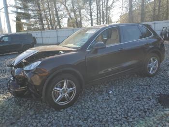  Salvage Porsche Cayenne