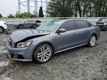  Salvage Volkswagen Passat