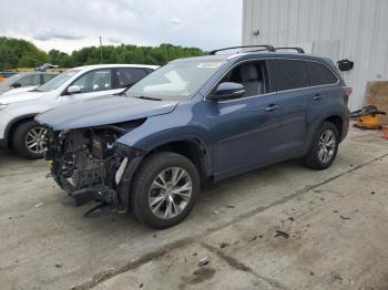  Salvage Toyota Highlander