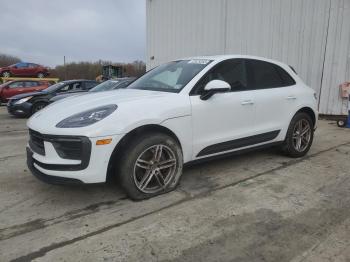  Salvage Porsche Macan Base
