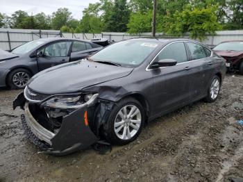  Salvage Chrysler 200