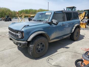  Salvage Ford Bronco
