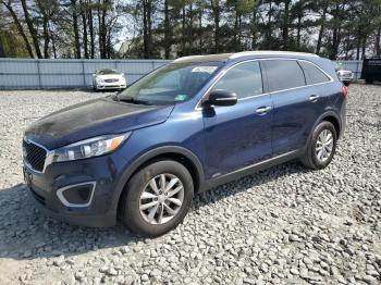  Salvage Kia Sorento