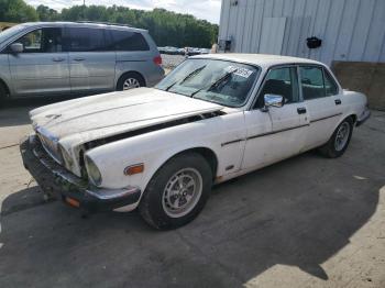  Salvage Jaguar Xj6