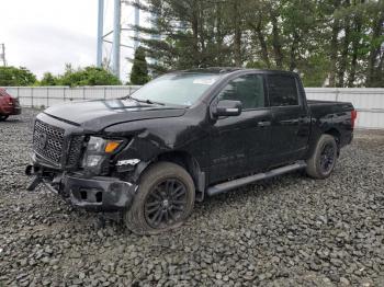  Salvage Nissan Titan