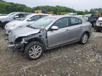  Salvage Mazda 3