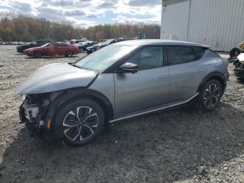  Salvage Kia EV6