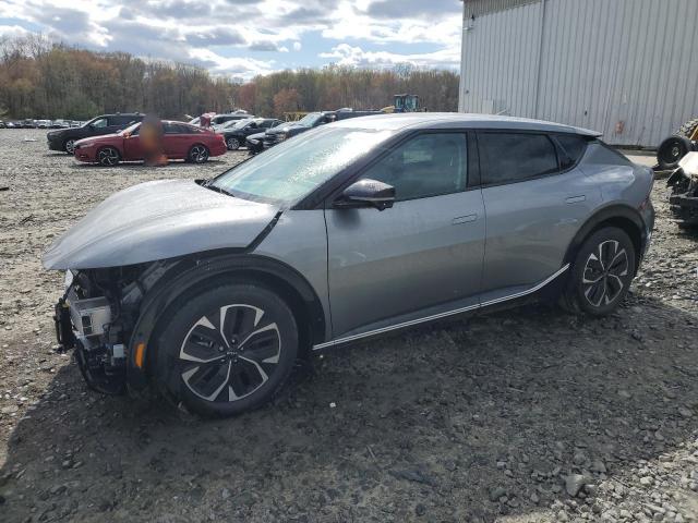  Salvage Kia EV6