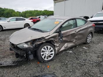  Salvage Hyundai ELANTRA