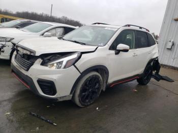  Salvage Subaru Forester