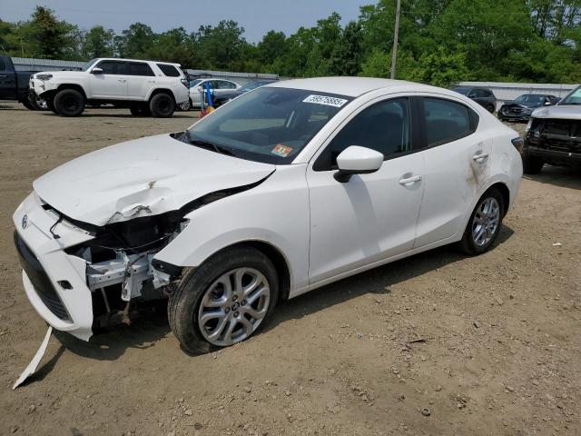 Salvage Toyota Yaris