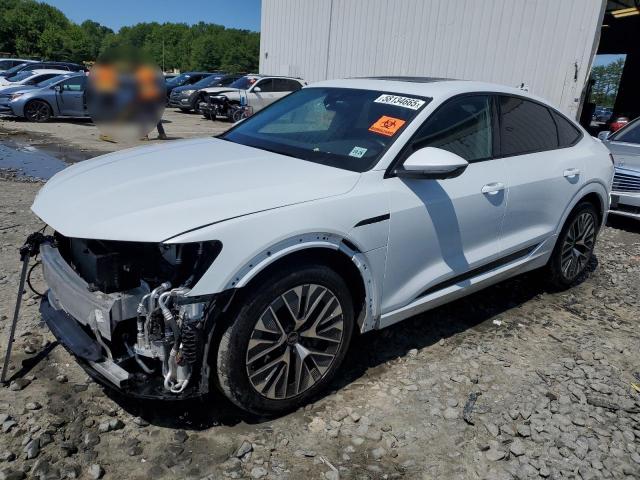  Salvage Audi Q8