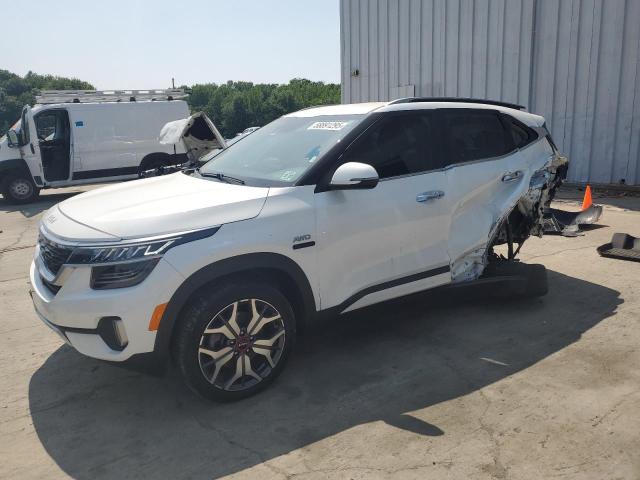  Salvage Kia Seltos
