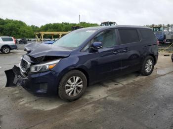  Salvage Kia Sedona