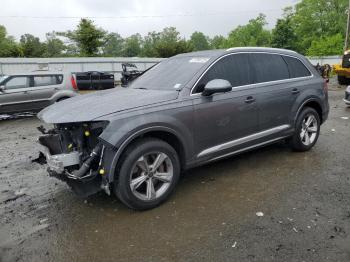  Salvage Audi Q7