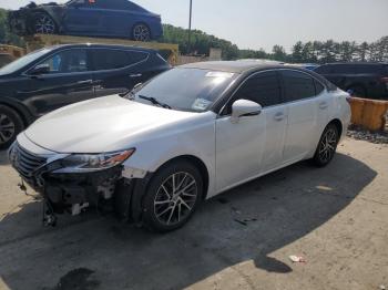  Salvage Lexus Es