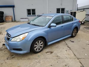  Salvage Subaru Legacy