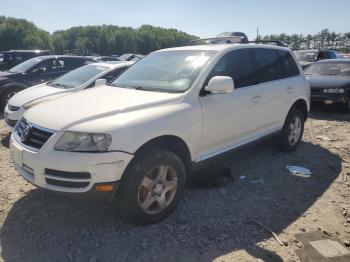  Salvage Volkswagen Touareg