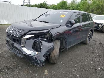  Salvage Mitsubishi Outlander