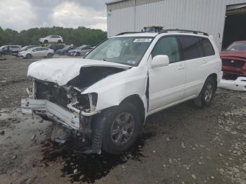  Salvage Toyota Highlander