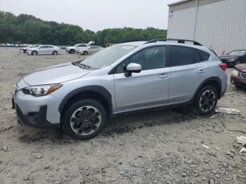  Salvage Subaru Crosstrek