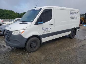  Salvage Mercedes-Benz Sprinter