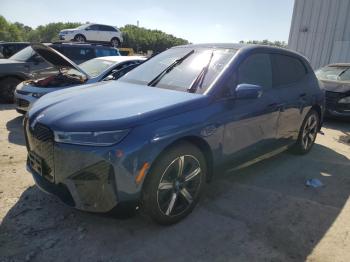  Salvage BMW Ix Xdrive5