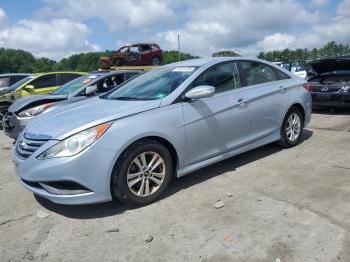  Salvage Hyundai SONATA