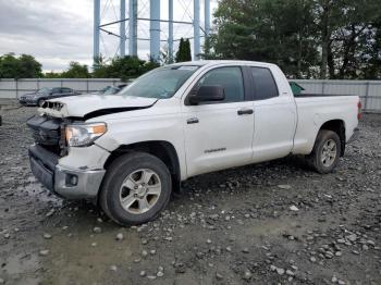  Salvage Toyota Tundra