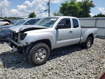  Salvage Toyota Tacoma