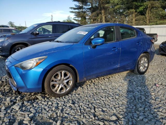  Salvage Toyota Yaris